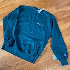 BRAND NEW Champion sweatshirt - Sz L